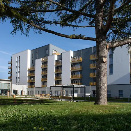 Domitys Les Botanistes Aparthotel 3*